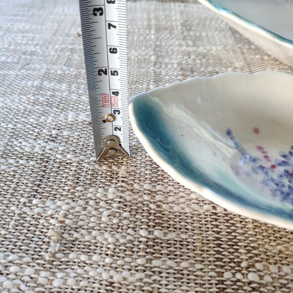 Studio Art Pottery Bowls Set of 2, Carol Smeraldo Hand Painted 12.5" and 6.75" - Picture 14 of 14